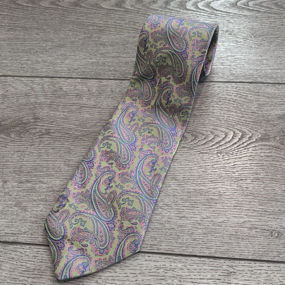 Vintage Neiman Marcus Multicolor Neck Tie Paisley Silk‎